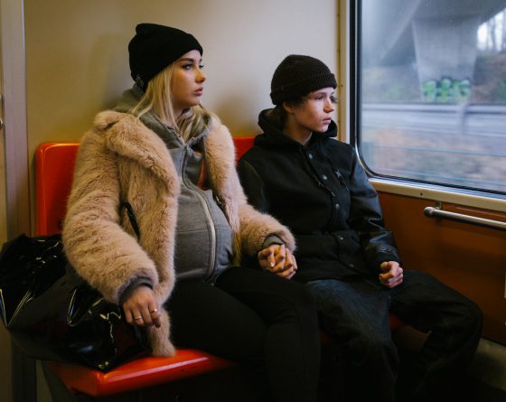 Stupid-Young-Heart_st_9_jpg_sd-high_©-Tuffi_Films_photo_Uwa_Iduozee-©-All-rights-reserved-Copyright-Windmill-Film-2019