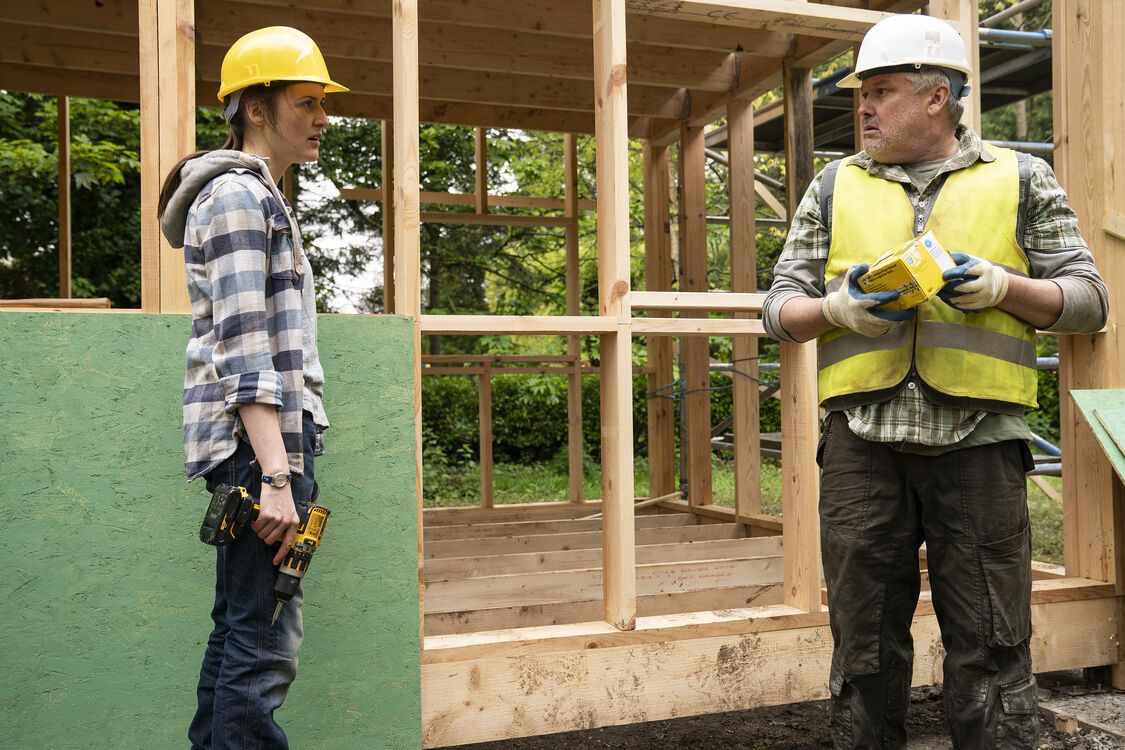 Herself_st_6_jpg_sd-low