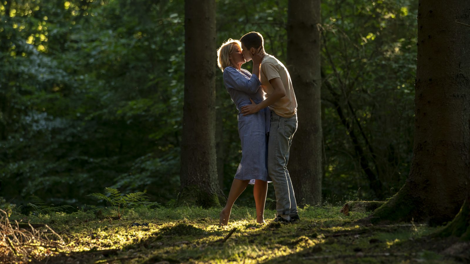 Queen-of-Hearts_st_3_jpg_sd-high