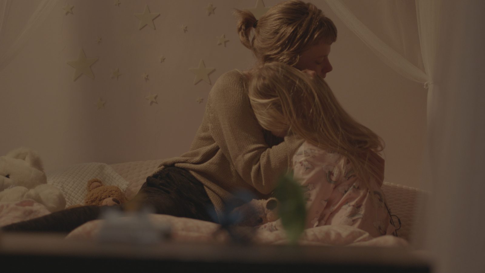 Maaike Neuville en Kyara Moeijs