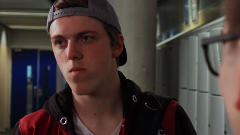 Still 3 - short film Kom Terug