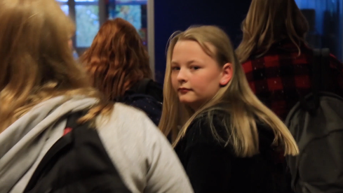 Still 4 - short film Kom Terug