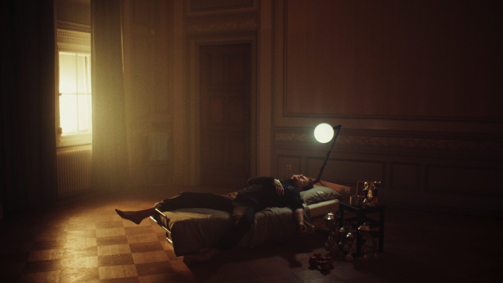 DD1_GS_SPOT-00_01_01_12-Still002