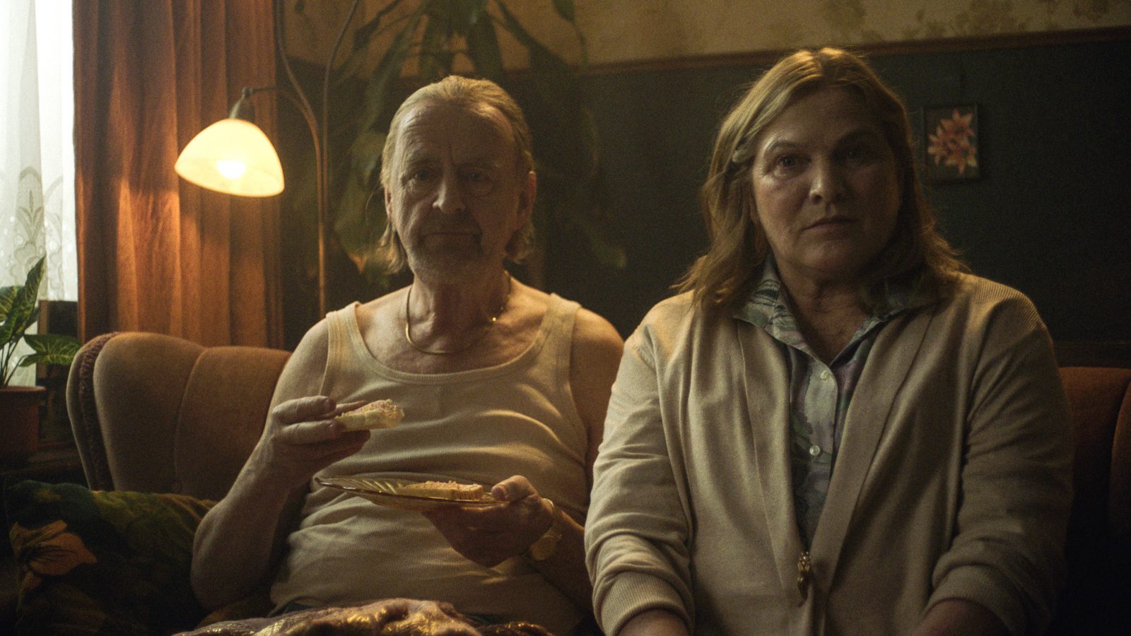 LTAM_FTR-TV_A009C009_210413_R2WF[1]_0878