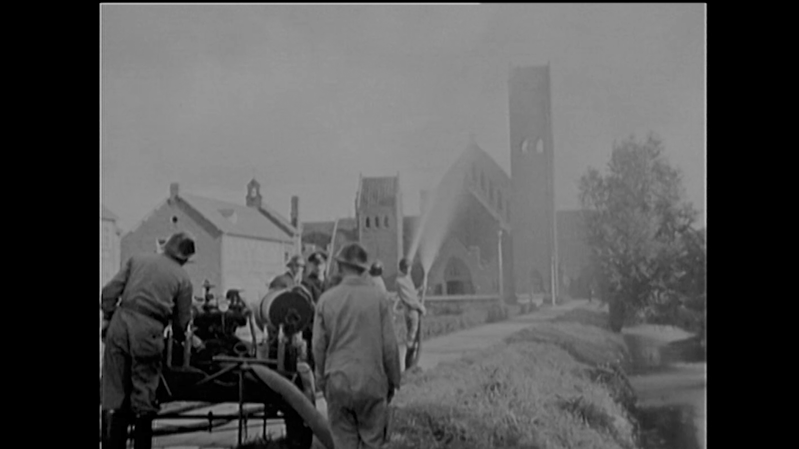 Huizum op film blusoefening Johannes de Doper