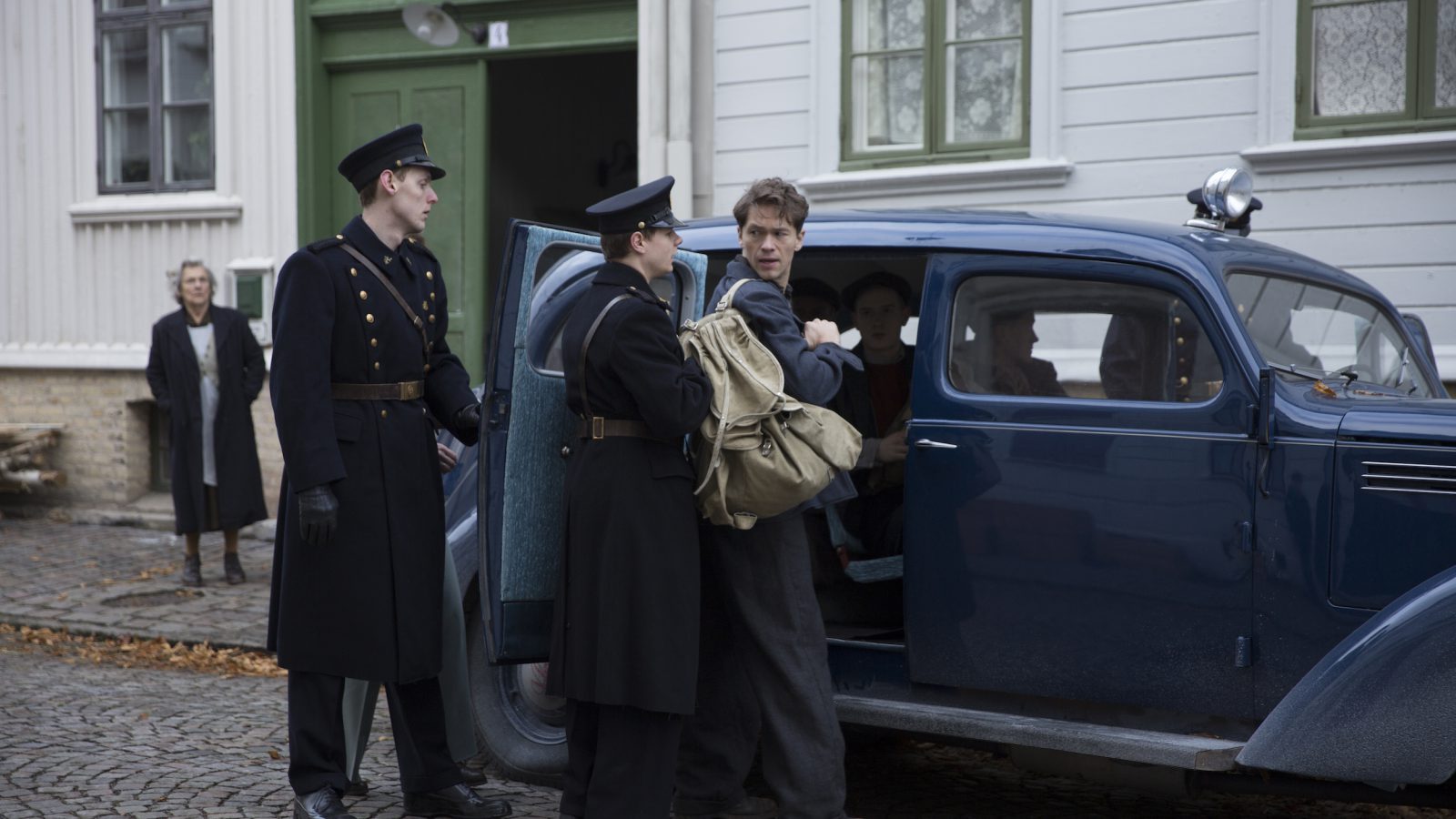 2e28696f-edf3-461e-9cc6-efdf4110a34d